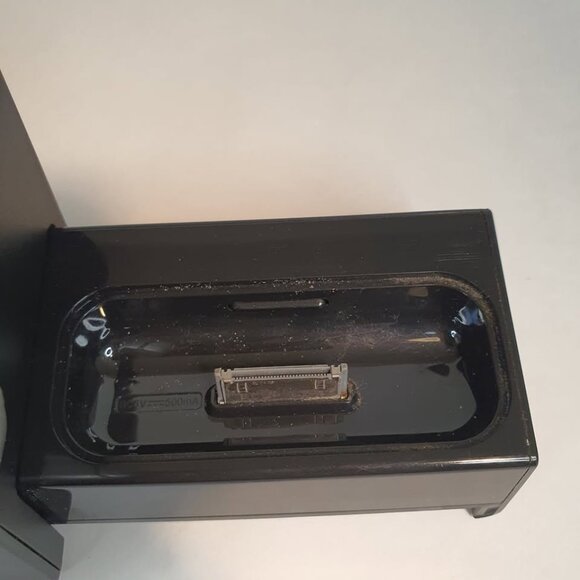 Retro Sony ICF-C7iP Dream Machine AM/FM Alarm Clock Radio iPod Dock Speaker - Picture 5 of 10